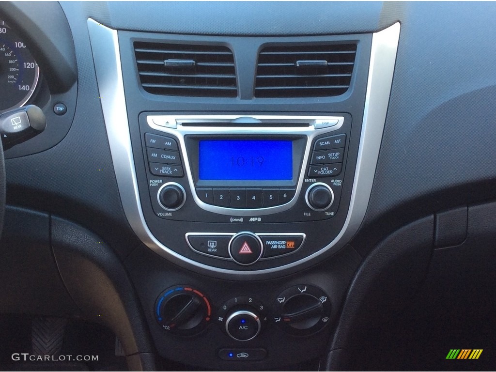 2013 Accent GS 5 Door - Marathon Blue / Gray photo #13