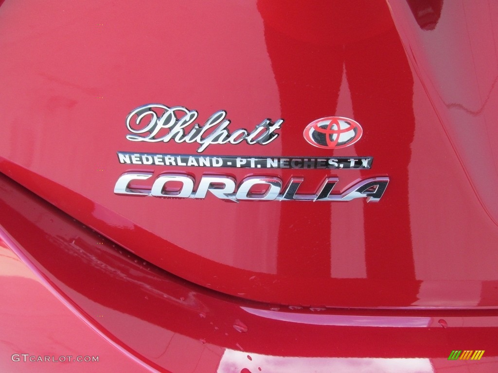 2016 Corolla LE Plus - Barcelona Red Metallic / Ash photo #15
