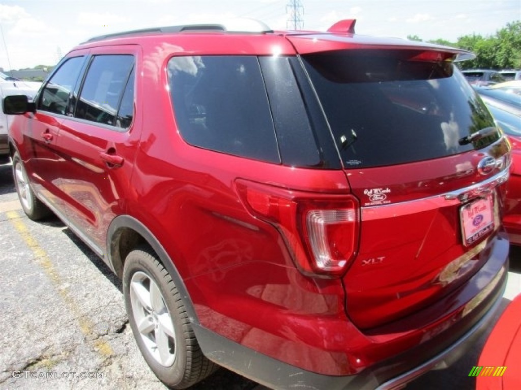 2016 Explorer XLT 4WD - Ruby Red Metallic Tri-Coat / Medium Light Camel photo #4