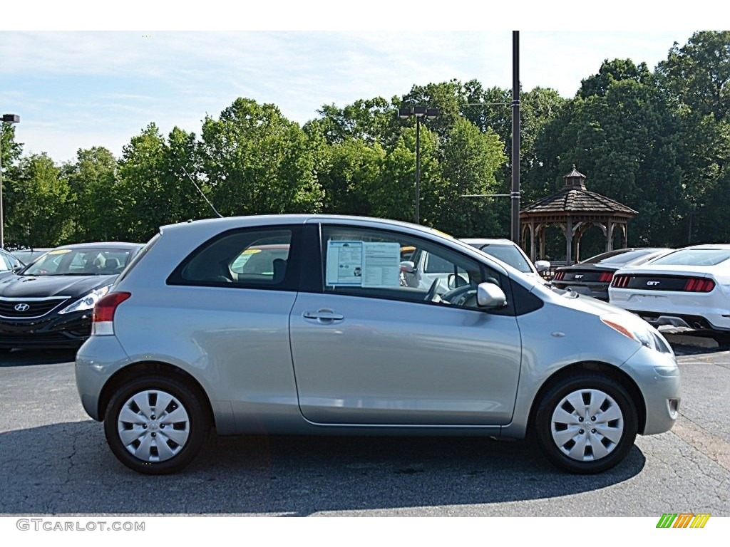 2011 Yaris 3 Door Liftback - Meteorite Metallic / Dark Charcoal photo #2