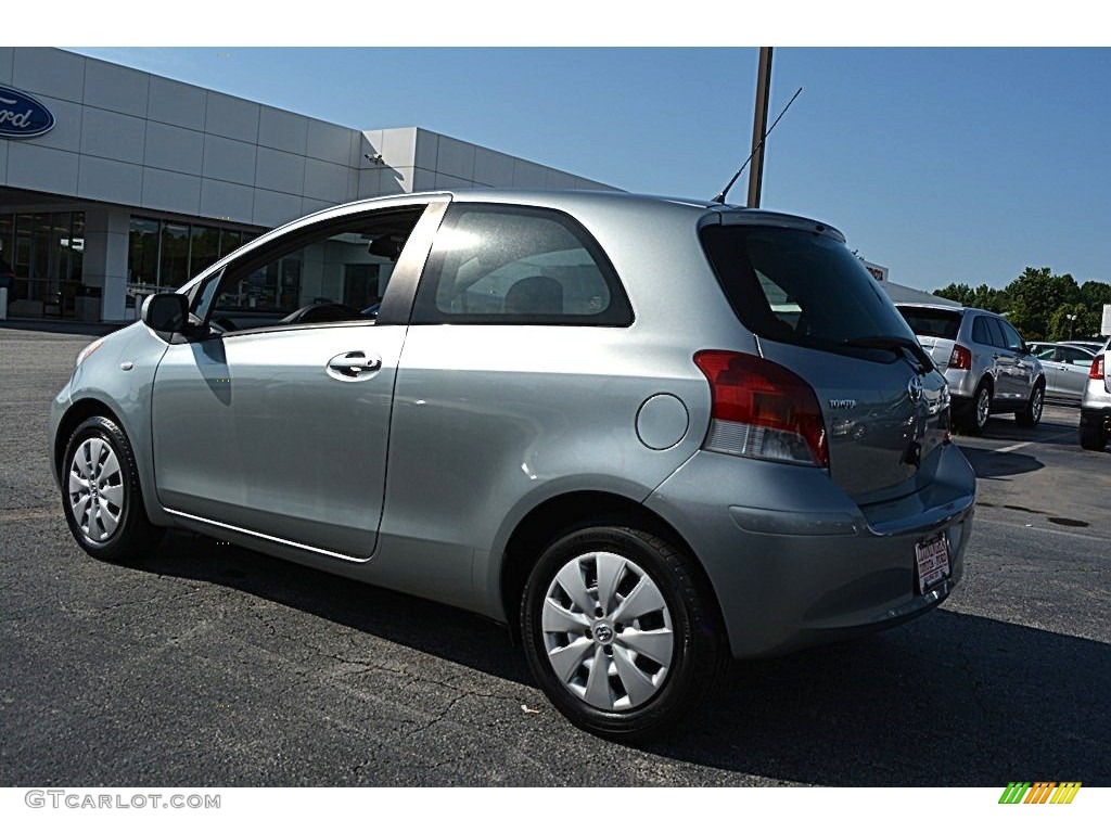 2011 Yaris 3 Door Liftback - Meteorite Metallic / Dark Charcoal photo #5