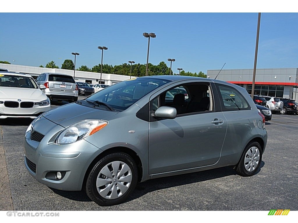 2011 Yaris 3 Door Liftback - Meteorite Metallic / Dark Charcoal photo #7