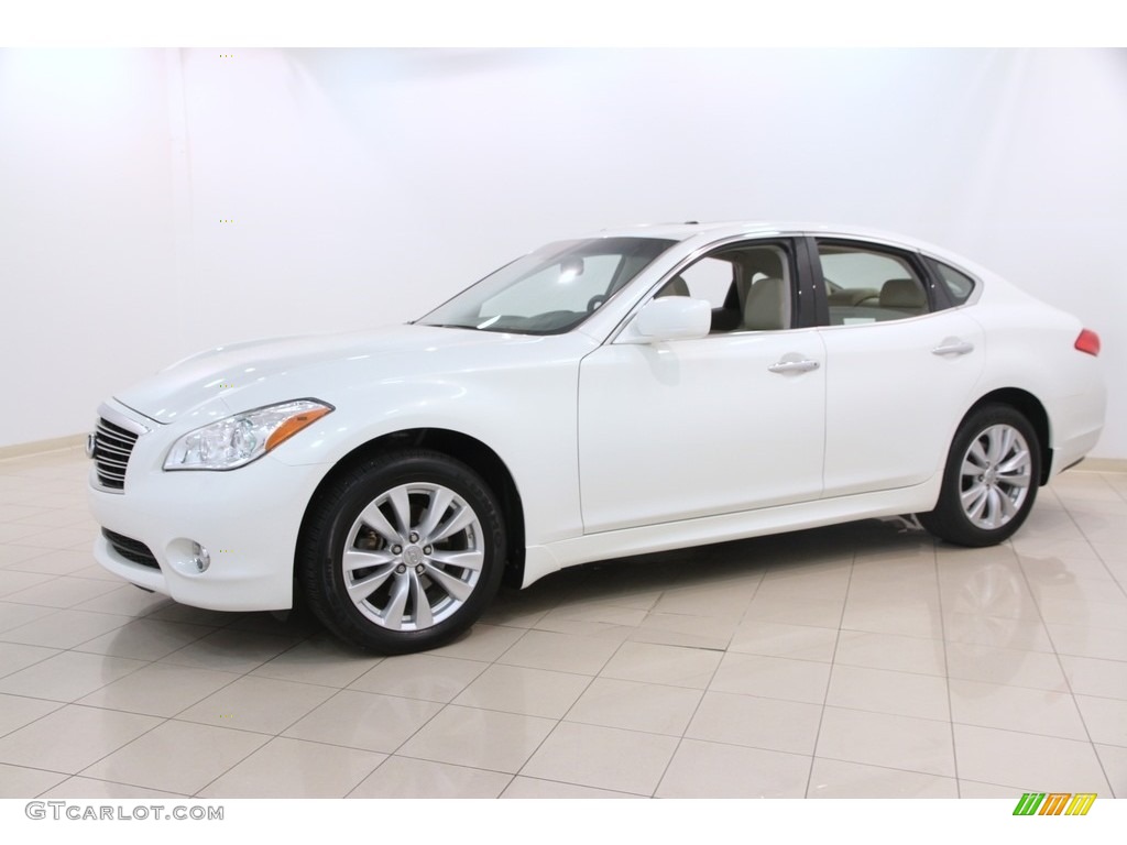 2011 M 37x AWD Sedan - Moonlight White / Wheat photo #3