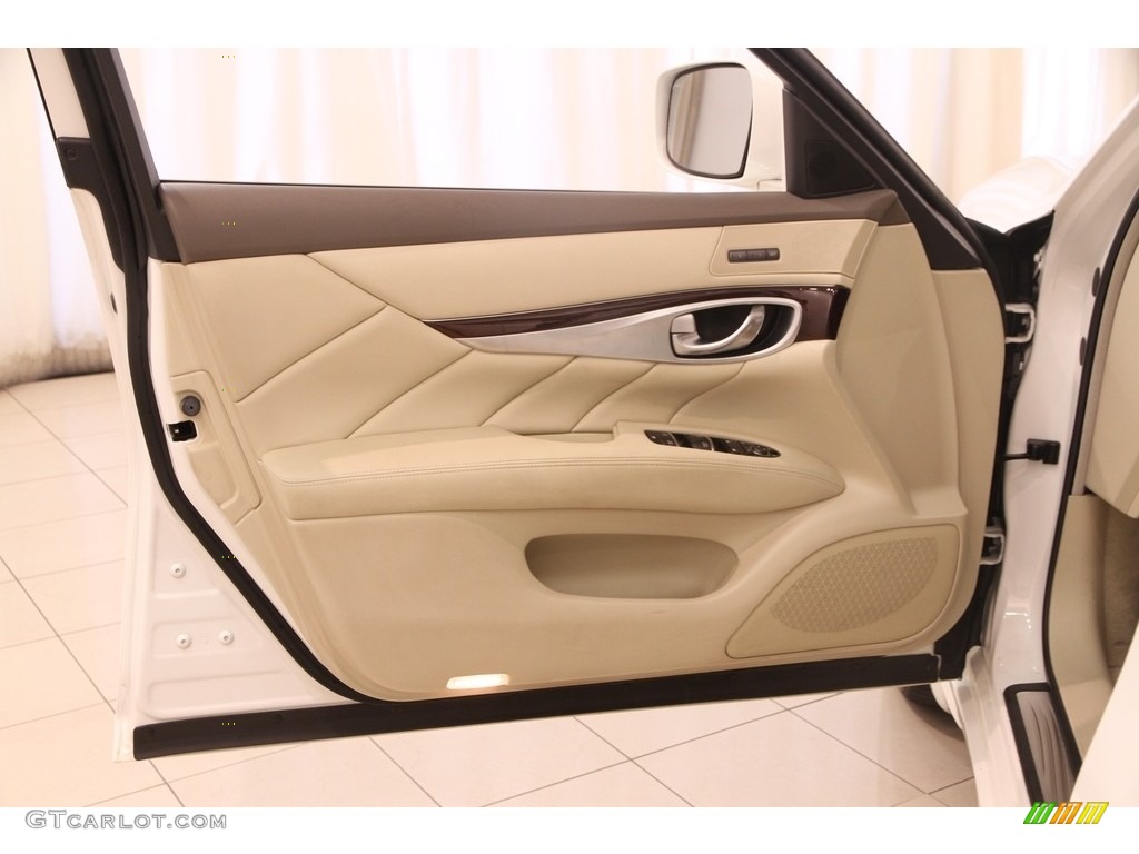 2011 M 37x AWD Sedan - Moonlight White / Wheat photo #4