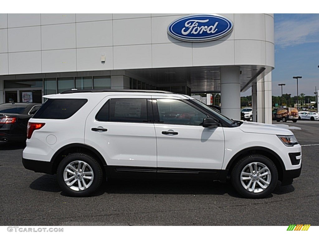 2016 Explorer FWD - Oxford White / Medium Light Camel photo #2