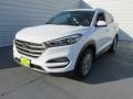 2016 Winter White Hyundai Tucson SE  photo #7