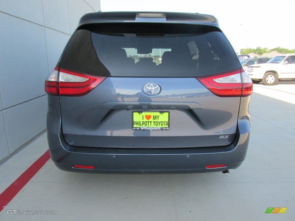 2016 Sienna XLE - Shoreline Blue Pearl / Ash photo #5