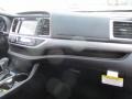 2016 Silver Sky Metallic Toyota Highlander XLE  photo #16