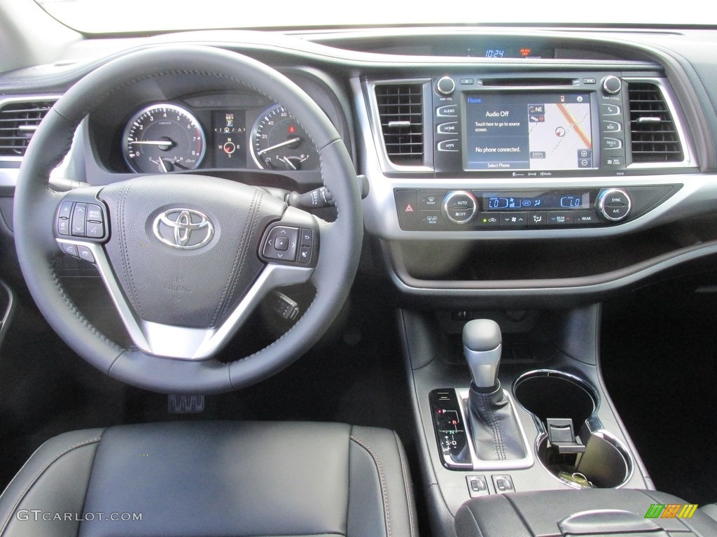 2016 Highlander XLE - Silver Sky Metallic / Black photo #26