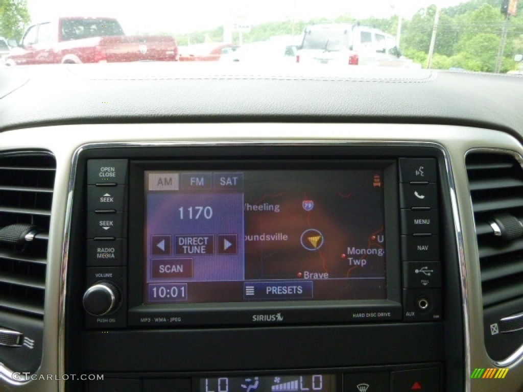 2011 Grand Cherokee Overland 4x4 - Mineral Gray Metallic / Dark Frost Beige/Light Frost Beige photo #17