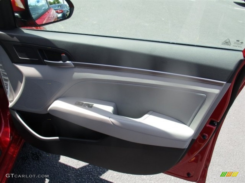 2017 Elantra SE - Red / Gray photo #11