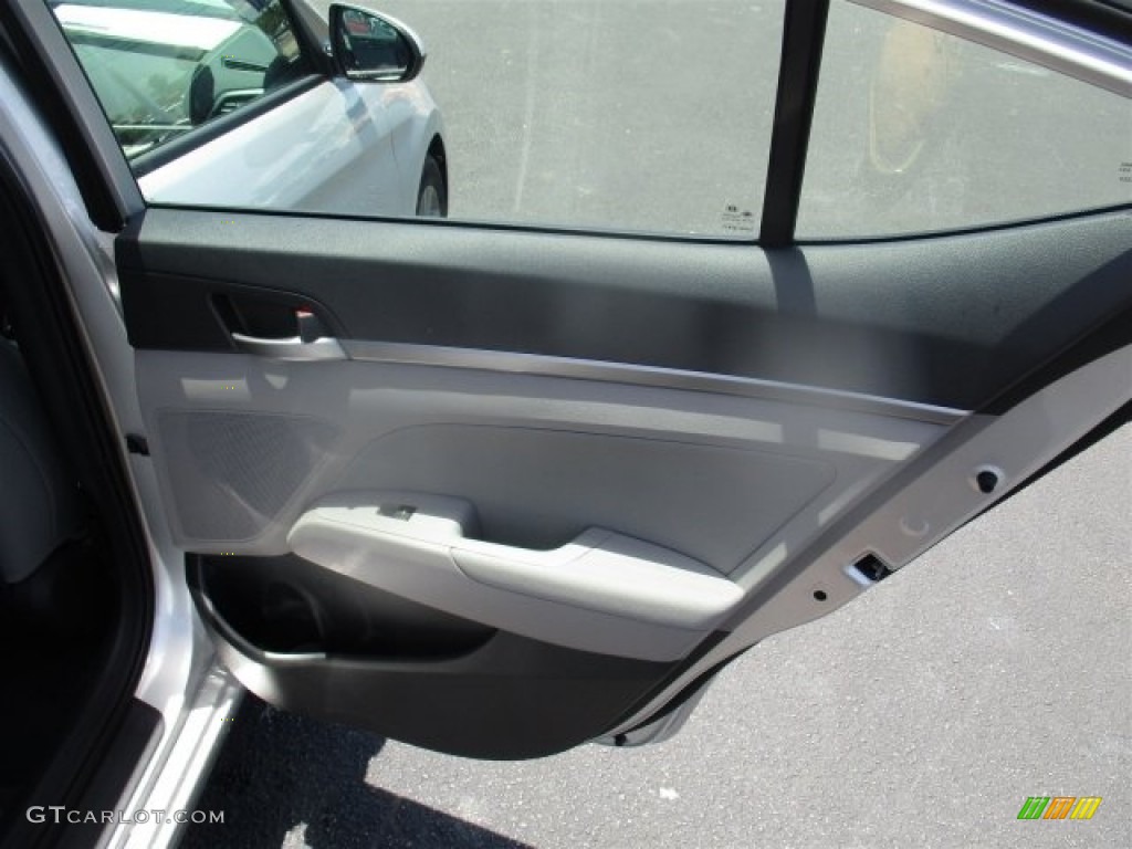 2017 Elantra SE - Silver / Gray photo #10