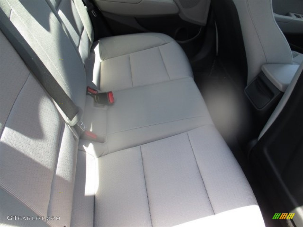 2017 Elantra SE - White / Gray photo #11