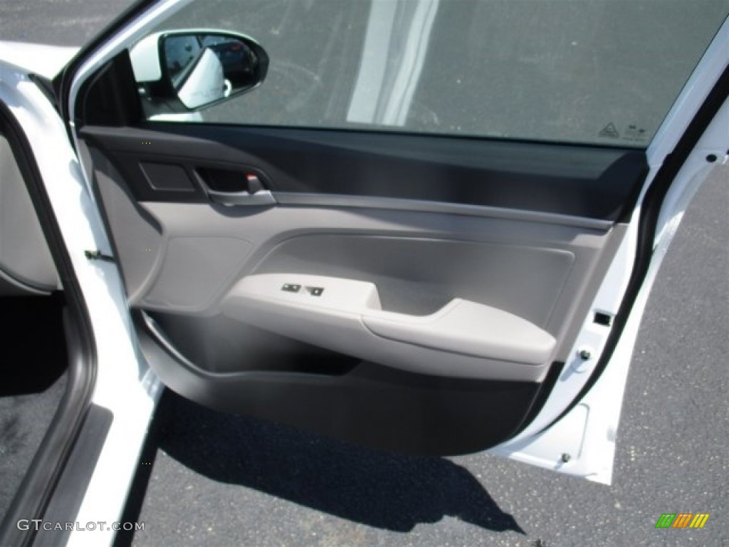 2017 Elantra SE - White / Gray photo #19