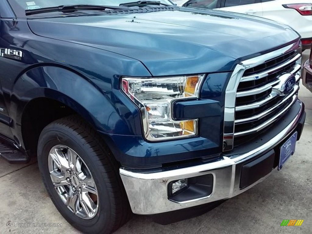 2016 F150 XLT SuperCrew - Blue Jeans / Medium Earth Gray photo #18