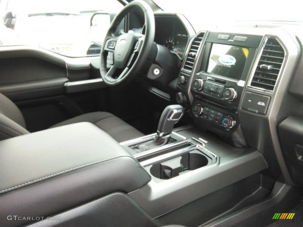 2016 F150 XLT SuperCrew - Ingot Silver / Black photo #28