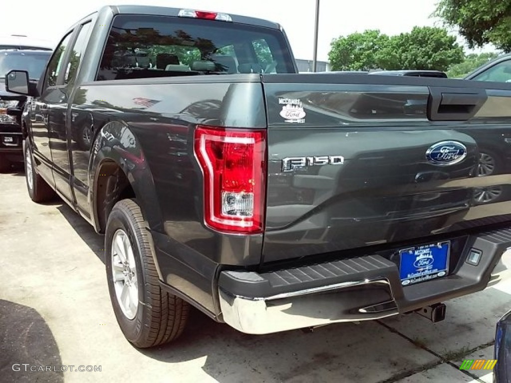 2016 F150 XL SuperCab - Magnetic / Medium Earth Gray photo #17