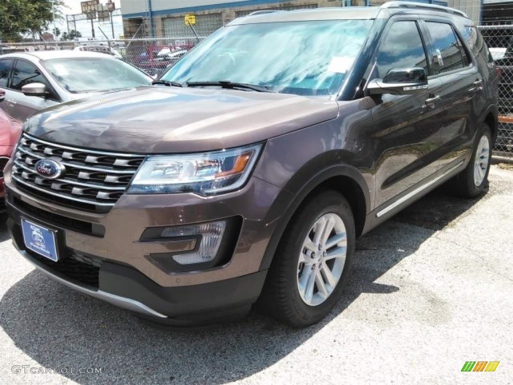 2016 Explorer XLT - Caribou Metallic / Medium Light Camel photo #6