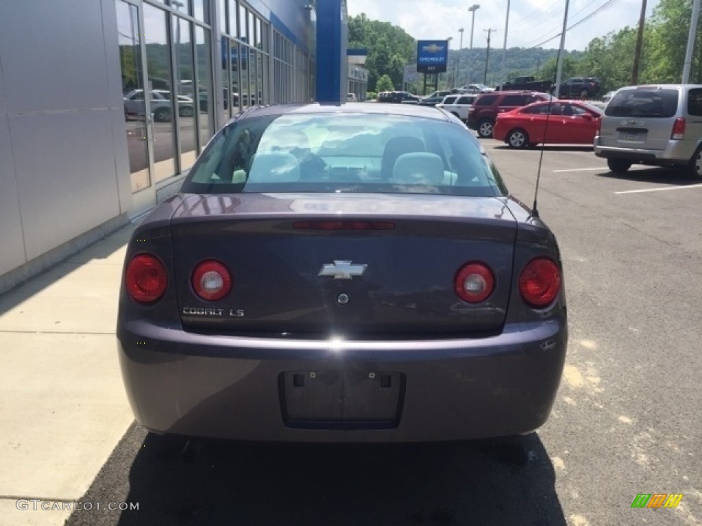 2006 Cobalt LS Coupe - Majestic Amethyst Metallic / Gray photo #6