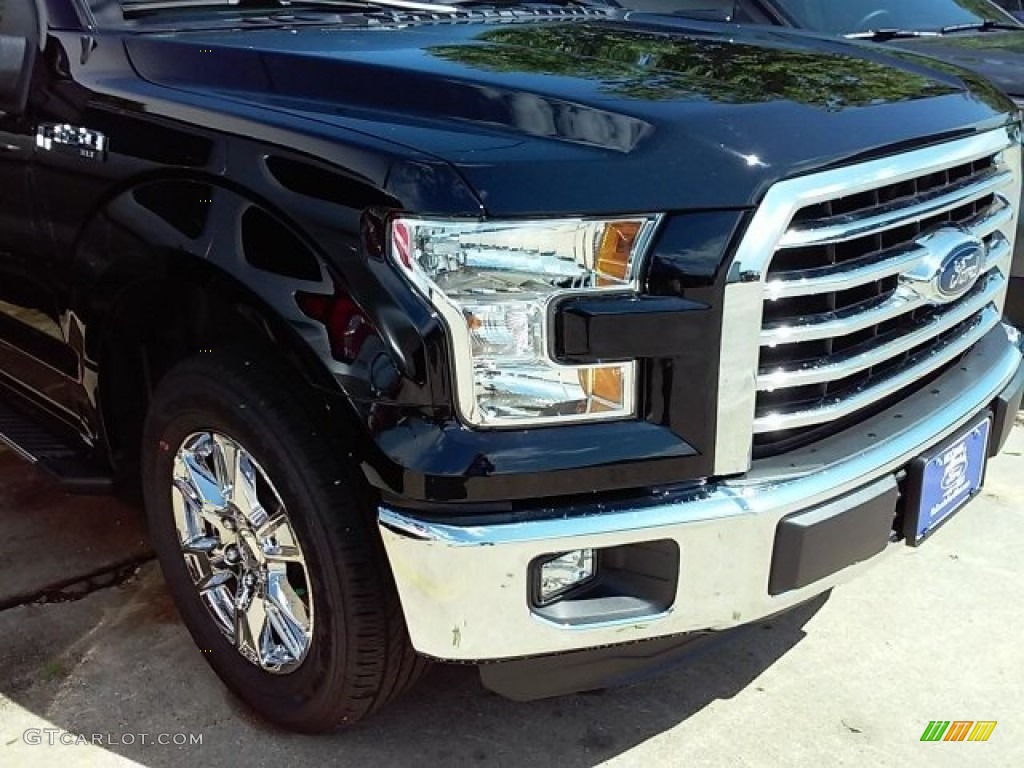 2016 F150 XLT SuperCrew - Shadow Black / Medium Earth Gray photo #2