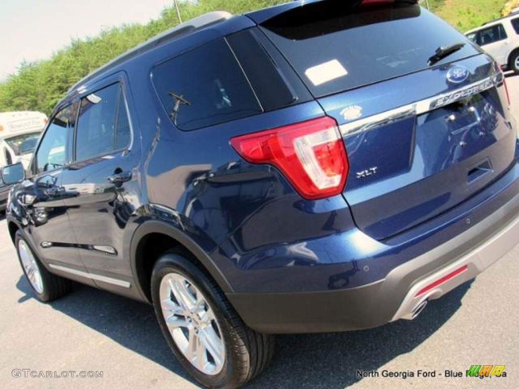 2016 Explorer XLT 4WD - Blue Jeans Metallic / Medium Light Camel photo #35