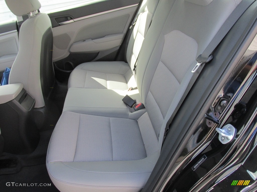 2017 Elantra SE - Black / Gray photo #18