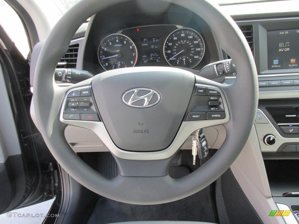 2017 Elantra SE - Black / Gray photo #28