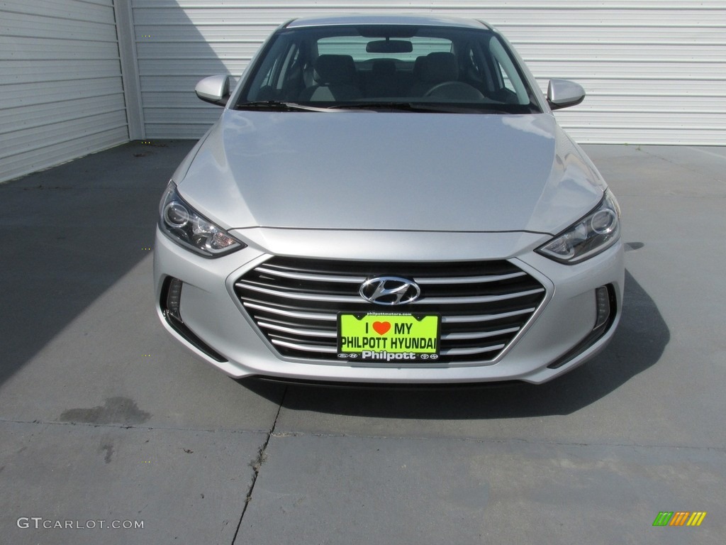 2017 Elantra SE - Silver / Gray photo #8