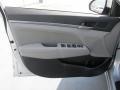 2017 Silver Hyundai Elantra SE  photo #19