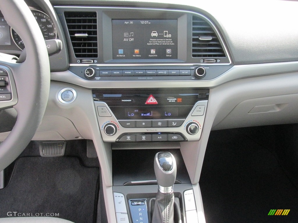 2017 Elantra SE - Silver / Gray photo #24