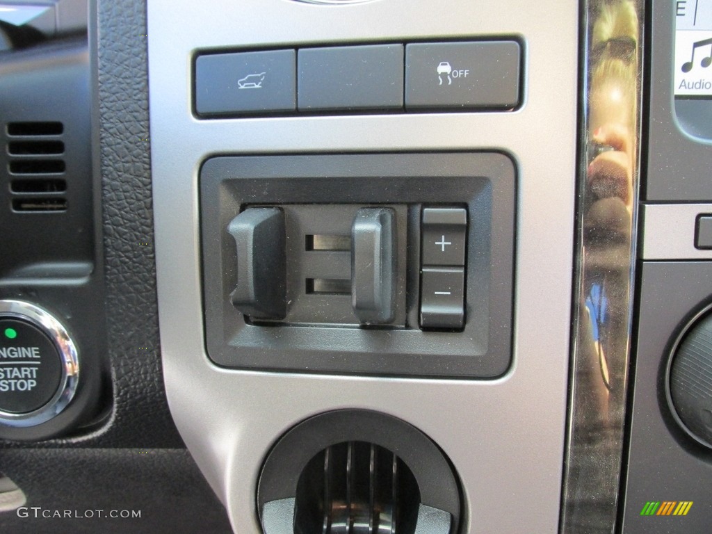 2017 Ford Expedition Limited Controls Photo #113905634