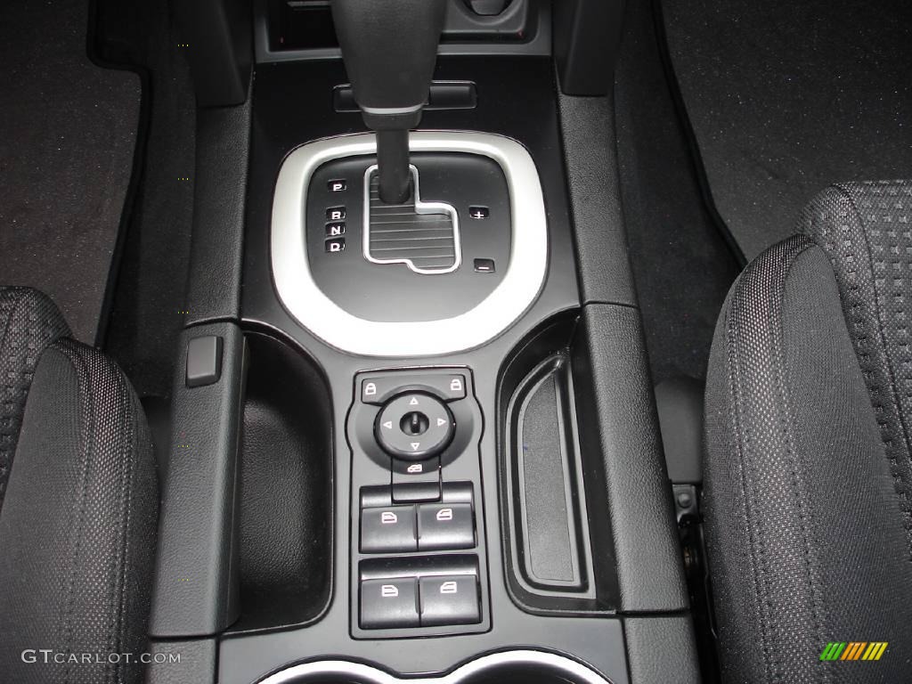 2008 Pontiac G8 Standard G8 Model Controls Photo #11390781