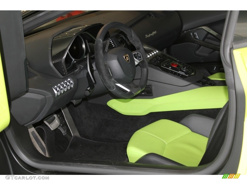 Black/Green Interior 2015 Lamborghini Aventador LP 700-4 Photo #113909016