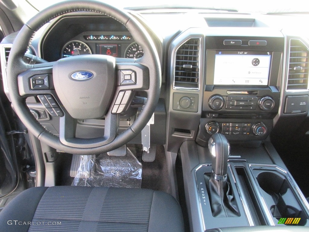 2016 F150 XLT SuperCab 4x4 - Lithium Gray / Black photo #26