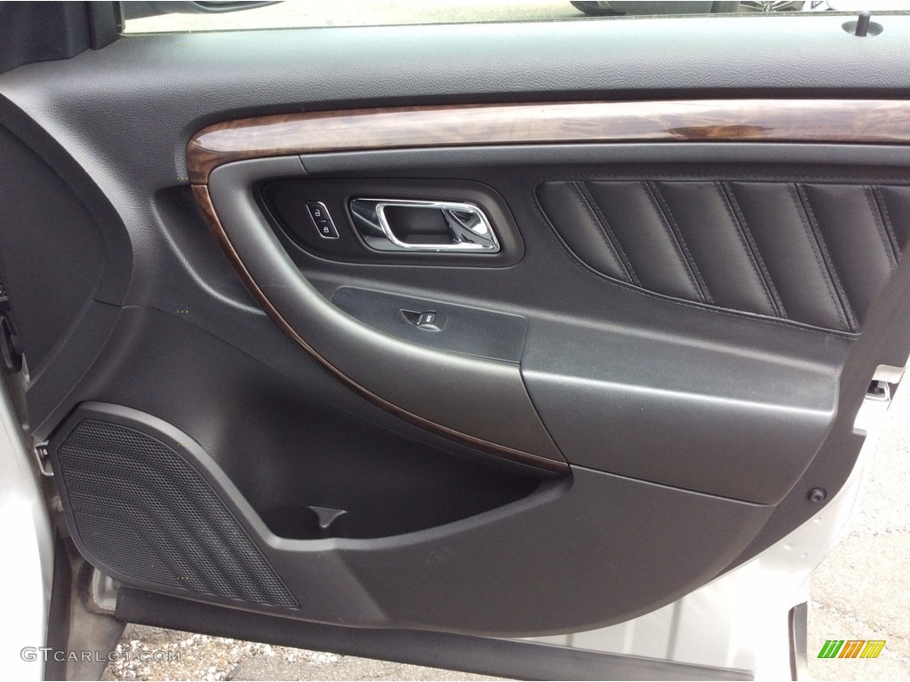 2015 Taurus Limited - Ingot Silver Metallic / Charcoal Black photo #21