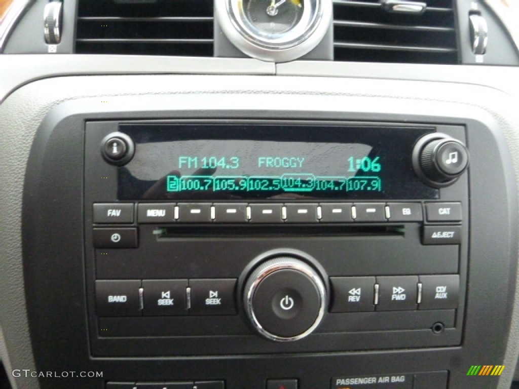 2011 Enclave CXL AWD - Silver Green Metallic / Titanium/Dark Titanium photo #20