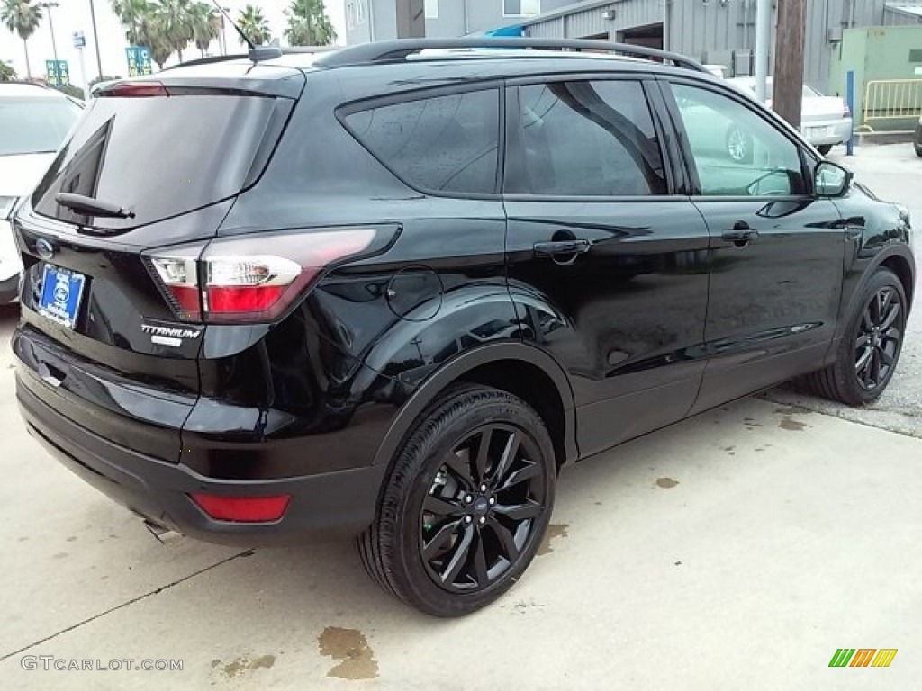 2017 Escape Titanium - Shadow Black / Charcoal Black Sport Appearance photo #19