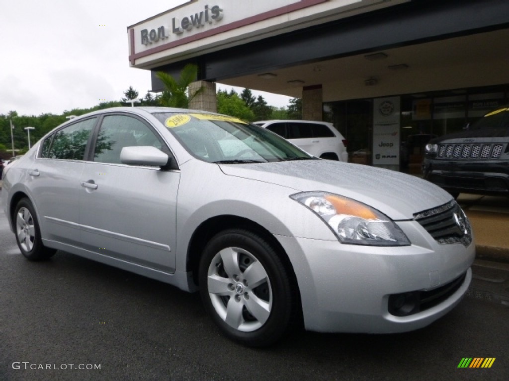 2008 Altima 2.5 S - Radiant Silver Metallic / Charcoal photo #7