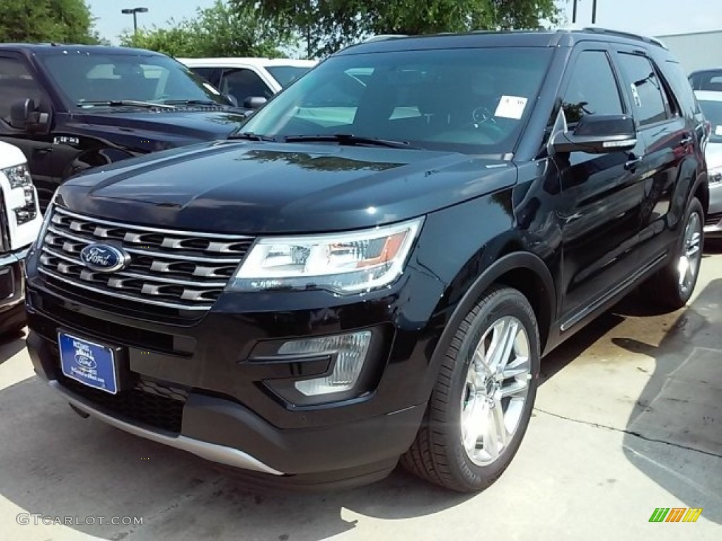 2016 Explorer XLT - Shadow Black / Ebony Black photo #7