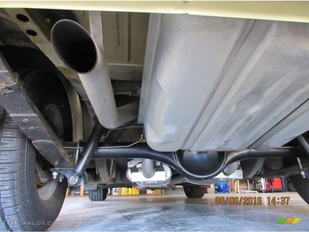 1970 Dodge Challenger 2 Door Hardtop Undercarriage Photo #113917904