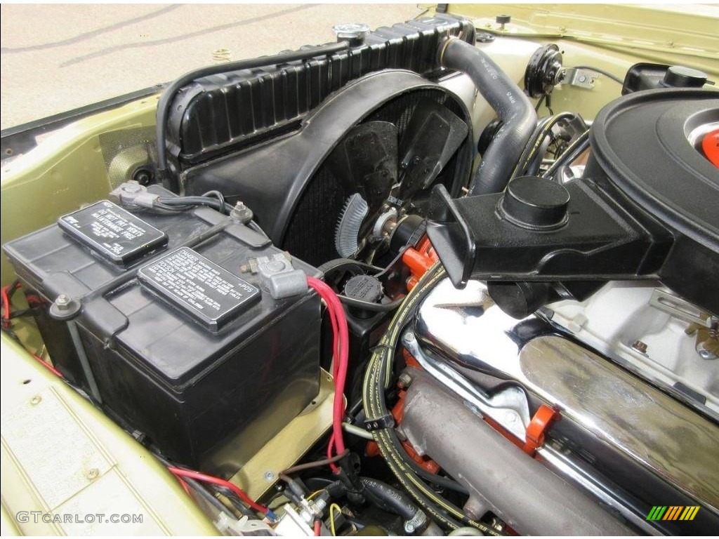 1970 Dodge Challenger 2 Door Hardtop 383 OHV 16-Valve Magnum V8 Engine Photo #113918123