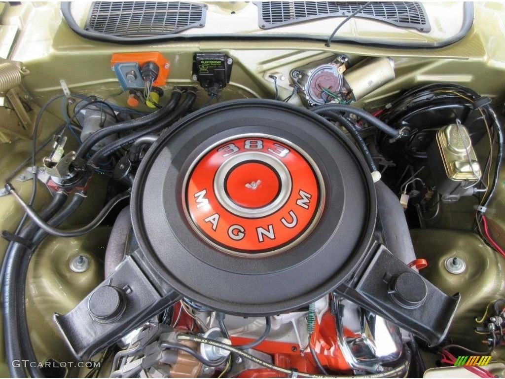 1970 Dodge Challenger 2 Door Hardtop Engine Photos