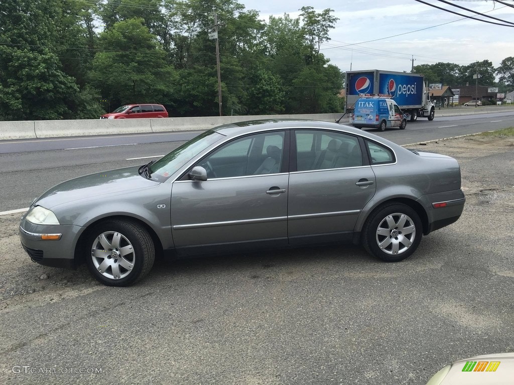 2003 Passat GLX Sedan - Silverstone Grey Metallic / Grey photo #4