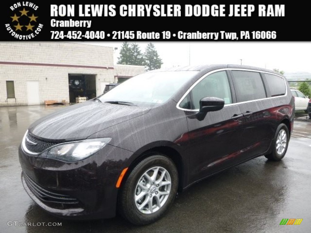 2017 Dark Cordovan Pearl Chrysler Pacifica Touring