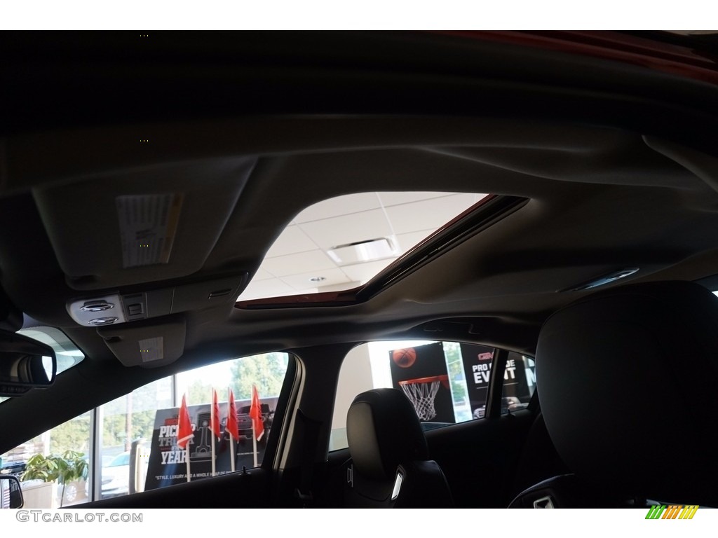 2016 SS Sedan - Some Like It Hot Red Metallic / Jet Black photo #10