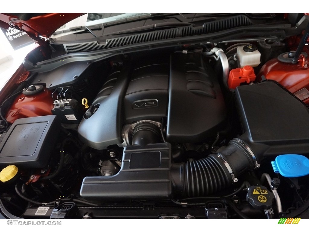 2016 SS Sedan - Some Like It Hot Red Metallic / Jet Black photo #11