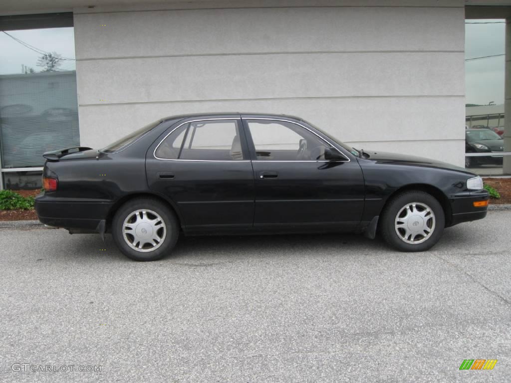 1994 Camry XLE V6 Sedan - Black / Beige photo #2