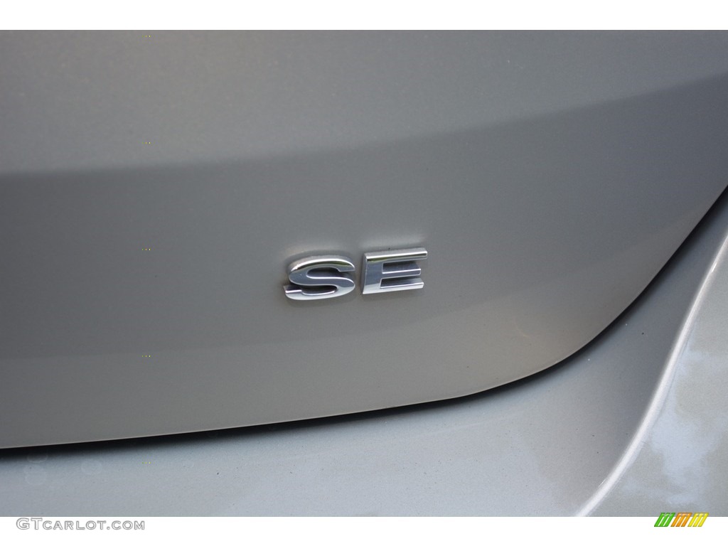 2015 Focus SE Hatchback - Tectonic Metallic / Charcoal Black photo #5