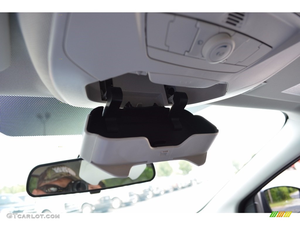 2015 Focus SE Hatchback - Tectonic Metallic / Charcoal Black photo #43