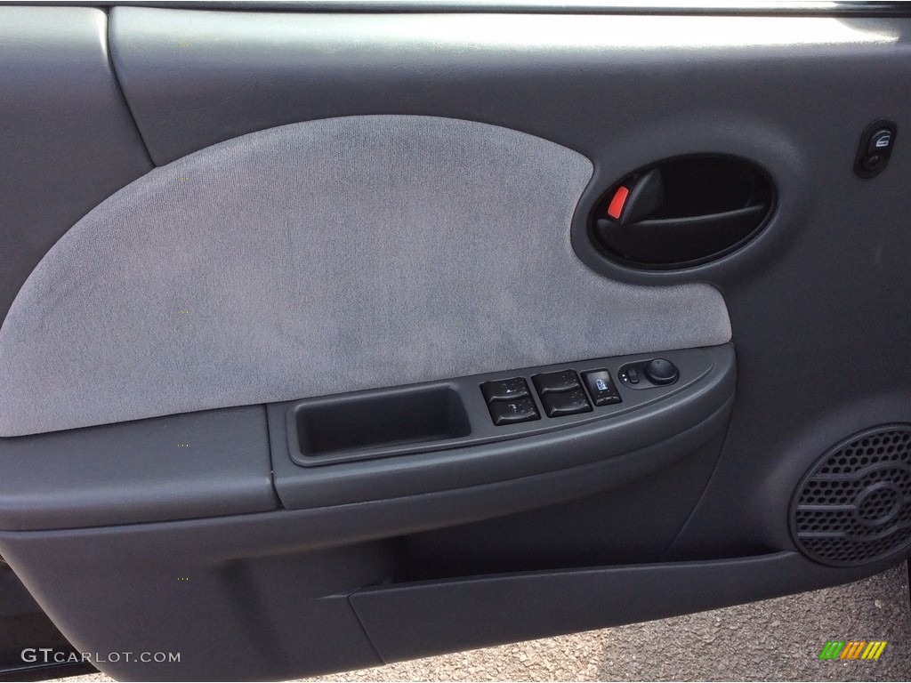 2006 ION 3 Sedan - Storm Gray / Gray photo #7
